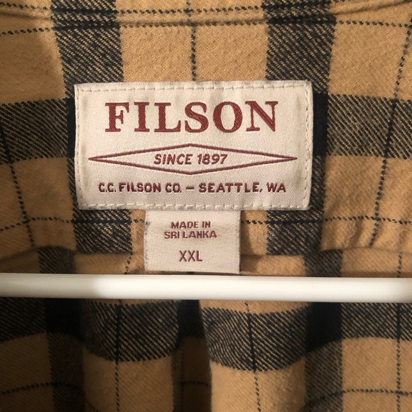 Filson Cotton Plaid Flannel Button Up Shirt in Camel and Black - Size XXL - Picture 4 of 9